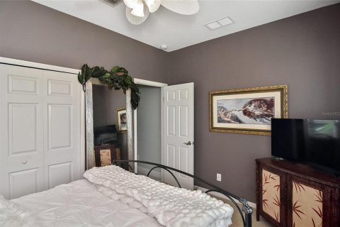 House in Sarasota, Florida 3 bedrooms, 221.11 sq.m. № 1849669 - photo 13