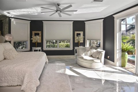 House in Sarasota, Florida 3 bedrooms, 221.11 sq.m. № 1849669 - photo 20