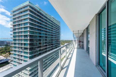 Condominio en venta en Miami, Florida, 1 dormitorio, 65.68 m2 № 1780147 - foto 15