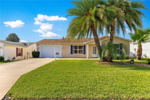 Casa en venta en The Villages, Florida, 2 dormitorios, 129.88 m2 № 1918480 - foto 2