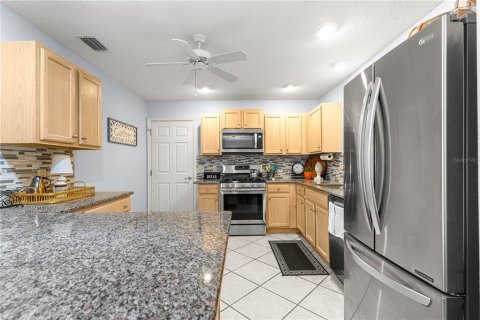 Casa en venta en The Villages, Florida, 2 dormitorios, 129.88 m2 № 1918480 - foto 9