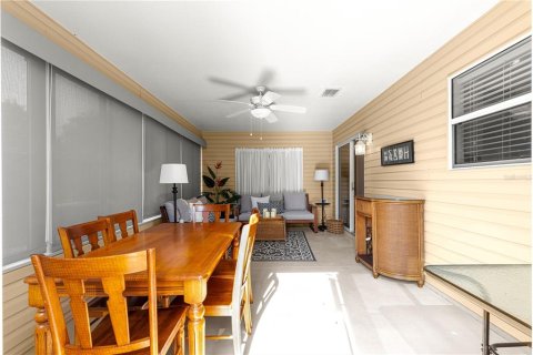 Casa en venta en The Villages, Florida, 2 dormitorios, 129.88 m2 № 1918480 - foto 14