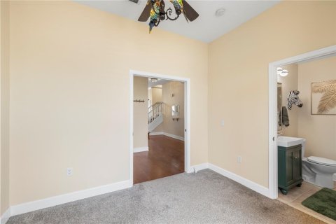 Townhouse in Madeira Beach, Florida 3 bedrooms, 206.52 sq.m. № 2235996 - photo 3