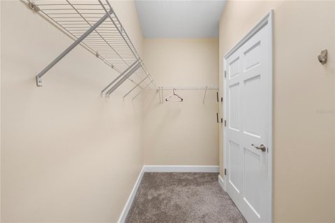 Townhouse in Madeira Beach, Florida 3 bedrooms, 206.52 sq.m. № 2235996 - photo 25