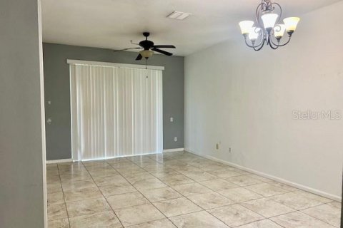 Condo in Orlando, Florida, 2 bedrooms  № 1690721 - photo 6