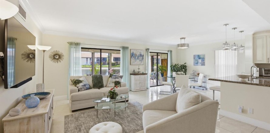 Condo in Boynton Beach, Florida, 3 bedrooms № 2146549