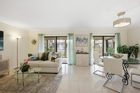 Condo in Boynton Beach, Florida, 3 bedrooms № 2146549 - photo 6