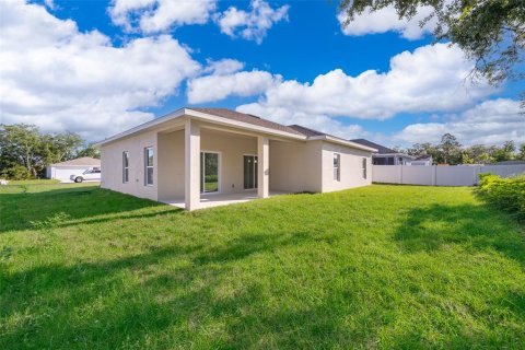 House in Poinciana, Florida 4 bedrooms, 156.82 sq.m. № 1113491 - photo 28