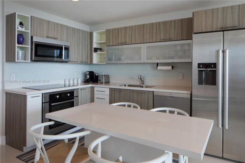 Copropriété à louer à Miami Beach, Floride: 2 chambres, 87.51 m2 № 2013635 - photo 12