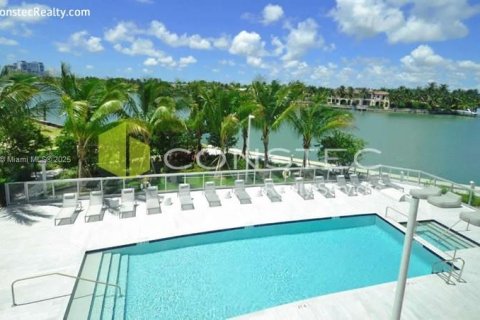 Copropriété à louer à Miami Beach, Floride: 2 chambres, 87.51 m2 № 2013635 - photo 26