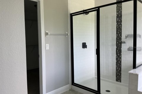 Casa en venta en Tampa, Florida, 5 dormitorios, 330.64 m2 № 2151471 - foto 4