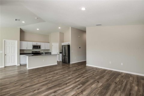 Villa ou maison à vendre à Haines City, Floride: 4 chambres, 171.87 m2 № 2149389 - photo 13