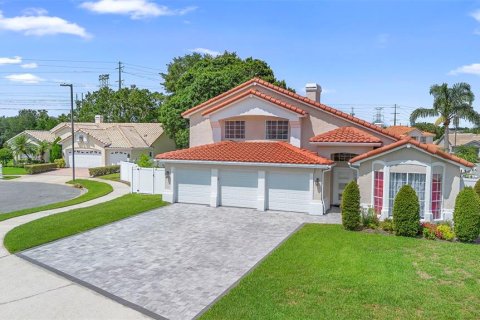 House in Orlando, Florida 4 bedrooms, 239.69 sq.m. № 1754617 - photo 4