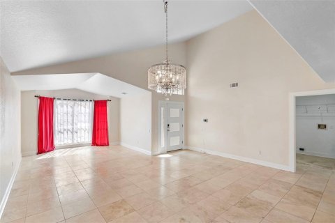 House in Orlando, Florida 4 bedrooms, 239.69 sq.m. № 1754617 - photo 18