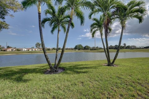 Casa en alquiler en Boynton Beach, Florida, 3 dormitorios, 181.07 m2 № 1182661 - foto 1