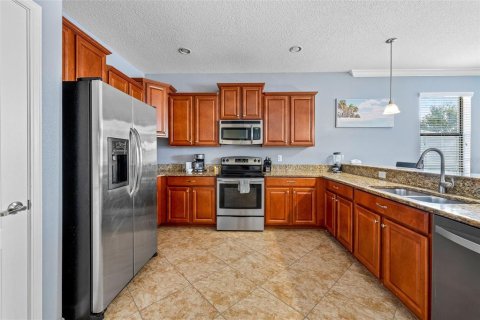 Villa ou maison à vendre à Davenport, Floride: 8 chambres, 363.15 m2 № 2227944 - photo 5