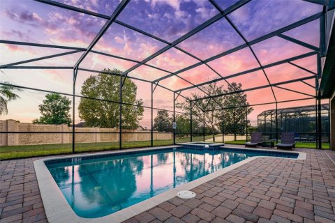 Villa ou maison à vendre à Davenport, Floride: 8 chambres, 363.15 m2 № 2227944 - photo 3