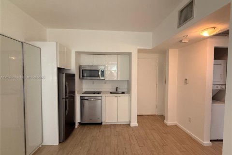 Copropriété à vendre à Miami Beach, Floride: 1 chambre, 46.08 m2 № 2155141 - photo 5