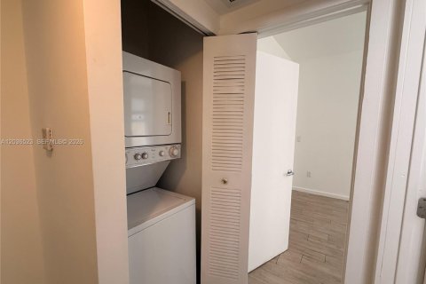 Copropriété à vendre à Miami Beach, Floride: 1 chambre, 46.08 m2 № 2155141 - photo 11