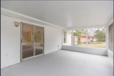 House in Ocala, Florida 3 bedrooms, 124.02 sq.m. № 1871050 - photo 4