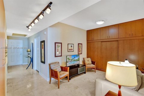 Copropriété à vendre à Aventura, Floride: 2 chambres, 160.72 m2 № 2255156 - photo 17