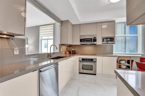 Copropriété à vendre à Aventura, Floride: 2 chambres, 160.72 m2 № 2255156 - photo 6