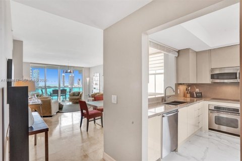 Copropriété à vendre à Aventura, Floride: 2 chambres, 160.72 m2 № 2255156 - photo 8