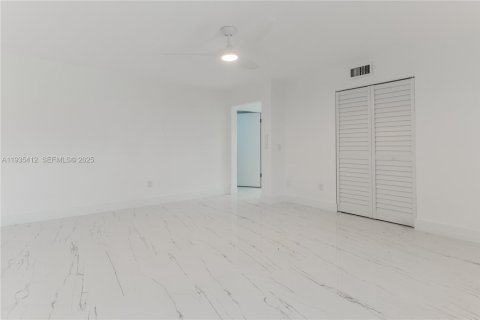 Condo in Boca Raton, Florida, 2 bedrooms  № 1993575 - photo 24