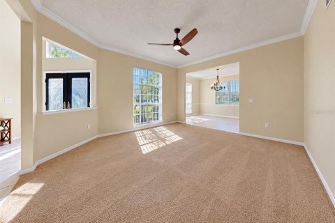 Villa ou maison à vendre à Riverview, Floride: 5 chambres, 284.28 m2 № 2437383 - photo 15