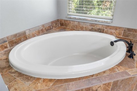 Townhouse in Tampa, Florida 3 bedrooms, 214.42 sq.m. № 1785986 - photo 25