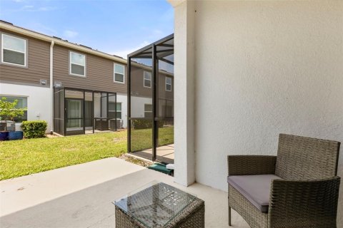 Touwnhouse à vendre à Oviedo, Floride: 3 chambres, 171.5 m2 № 2236997 - photo 26