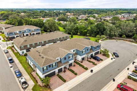 Touwnhouse à vendre à Oviedo, Floride: 3 chambres, 171.5 m2 № 2236997 - photo 29