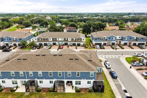 Touwnhouse à vendre à Oviedo, Floride: 3 chambres, 171.5 m2 № 2236997 - photo 28