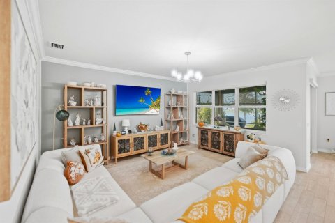 Casa en venta en Port St. Lucie, Florida, 3 dormitorios, 157.47 m2 № 2374217 - foto 9