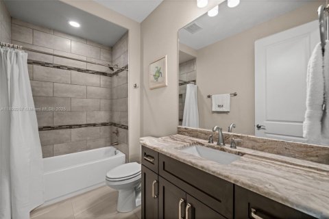 Casa en venta en Cape Coral, Florida, 4 dormitorios, 211.72 m2 № 1952383 - foto 28