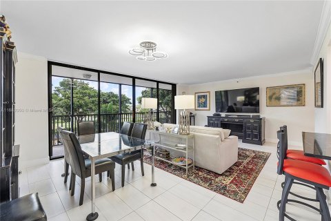 Condo in Oakland Park, Florida, 2 bedrooms  № 1889502 - photo 18