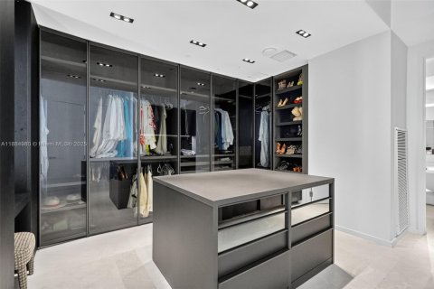 Copropriété à louer à Bal Harbour, Floride: 4 chambres, 263.75 m2 № 1930287 - photo 23