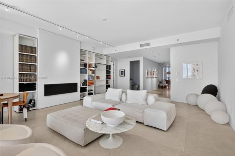 Copropriété à louer à Bal Harbour, Floride: 4 chambres, 263.75 m2 № 1930287 - photo 14