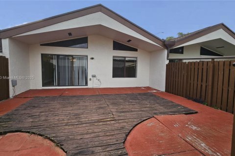 Condo in Plantation, Florida, 2 bedrooms  № 1730800 - photo 26