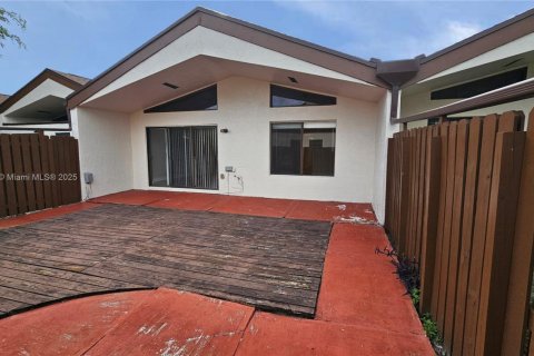 Condo in Plantation, Florida, 2 bedrooms  № 1730800 - photo 25