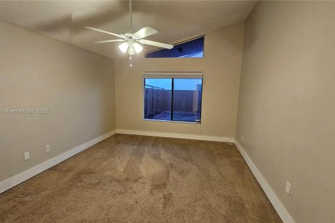 Condo in Plantation, Florida, 2 bedrooms  № 1730800 - photo 10