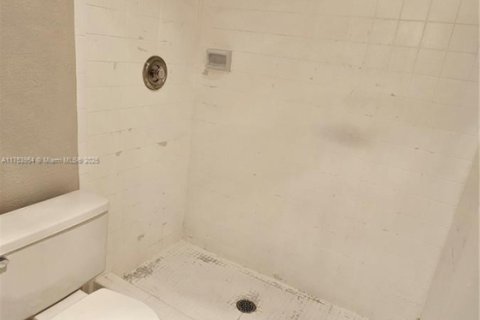 Condo in Plantation, Florida, 2 bedrooms  № 1730800 - photo 11