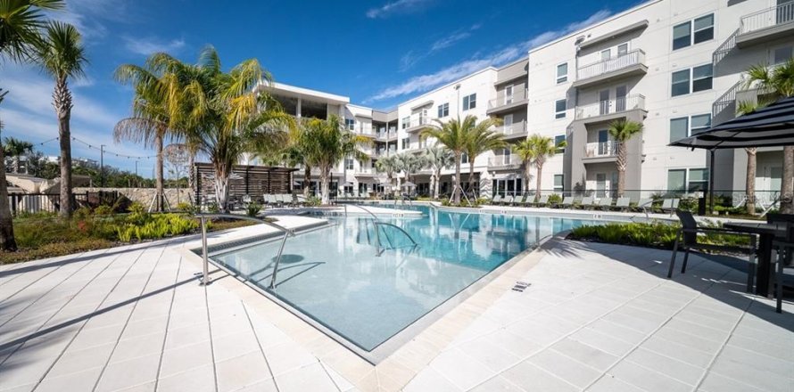 Appartement à Orlando, Floride 1 chambre, 69.86 m2 № 1548714