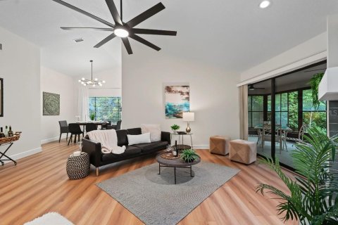 House in Clearwater, Florida 3 bedrooms, 126.72 sq.m. № 2428631 - photo 7