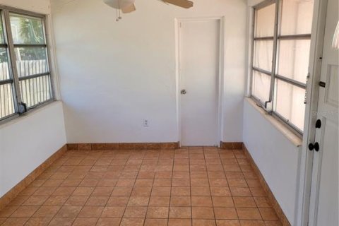 Casa en venta en Saint Petersburg, Florida, 2 dormitorios, 111.11 m2 № 2218552 - foto 28
