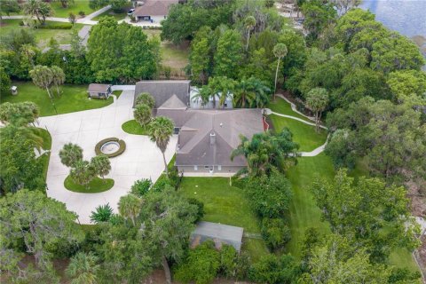 House in Hawthorne, Florida 4 bedrooms, 280.75 sq.m. № 2147473 - photo 25