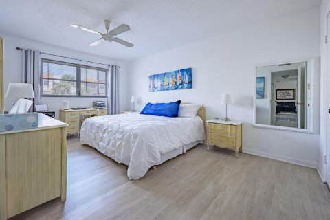 Copropriété à vendre à Fort Lauderdale, Floride: 2 chambres, 90.58 m2 № 2084416 - photo 12