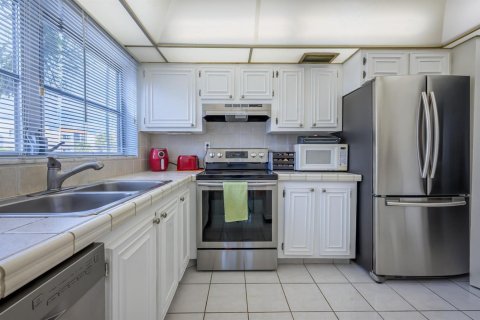 Copropriété à vendre à Fort Lauderdale, Floride: 2 chambres, 90.58 m2 № 2084416 - photo 16