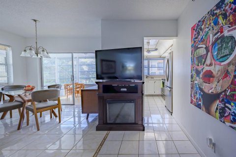 Copropriété à vendre à Fort Lauderdale, Floride: 2 chambres, 90.58 m2 № 2084416 - photo 15