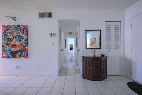 Copropriété à vendre à Fort Lauderdale, Floride: 2 chambres, 90.58 m2 № 2084416 - photo 9